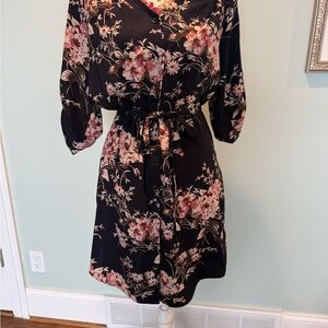 41 Hawthorn Black Floral Long Sleeve Dress